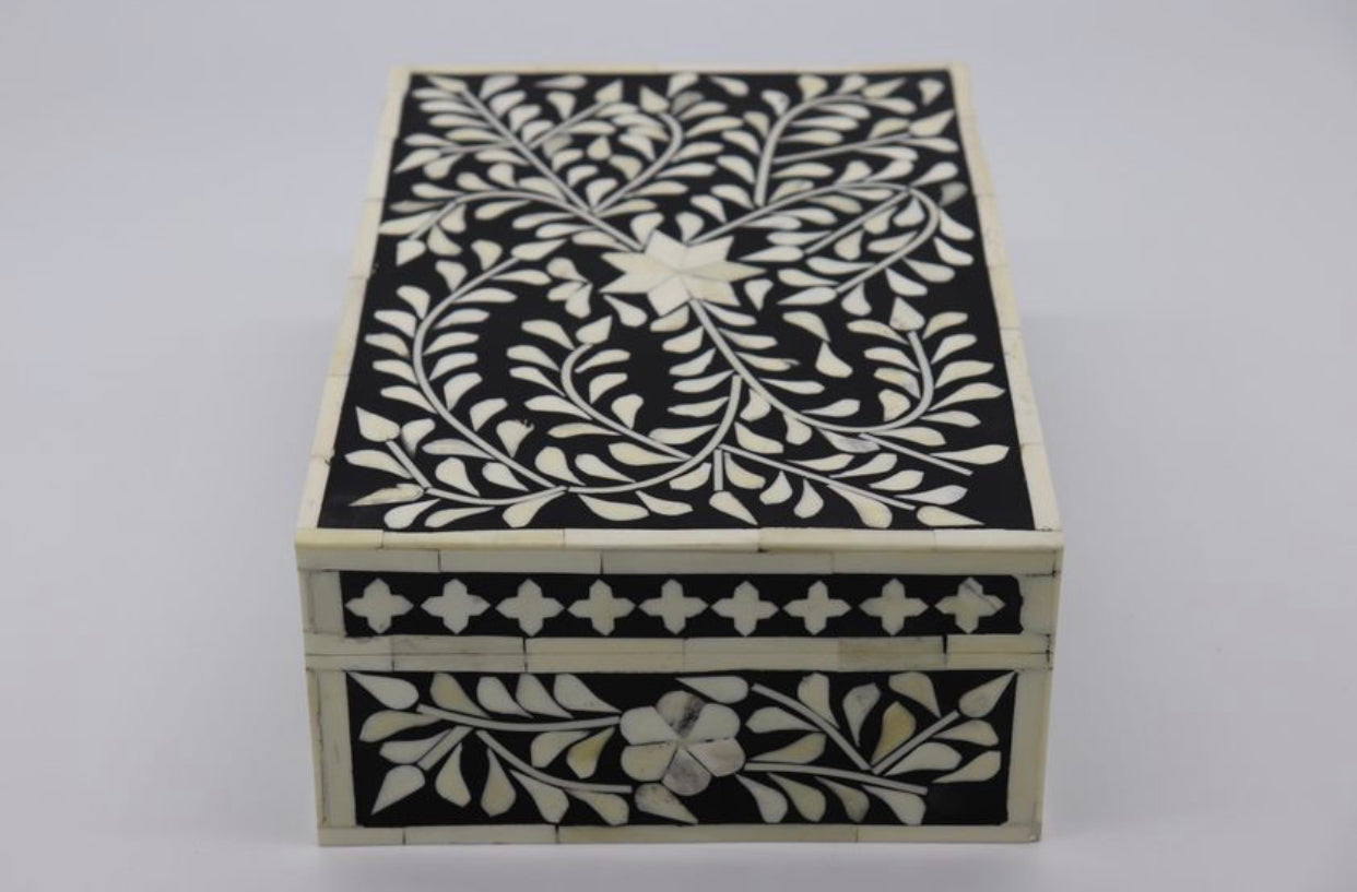Heritage inlay Jewelry Box Black