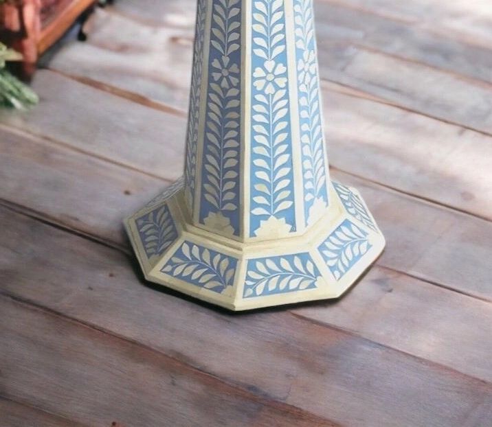 Heritage inlay floral pattern pedestal side table