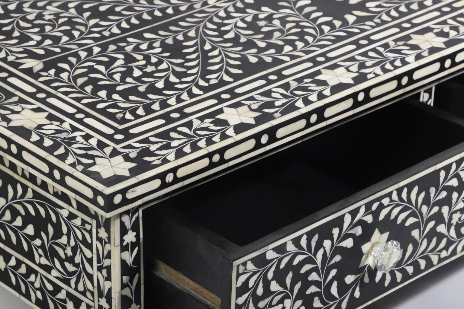   Heritage inlay floral pattern with two drawer wooden coffee table 