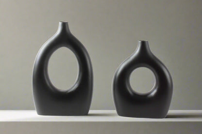 The Embrace vase